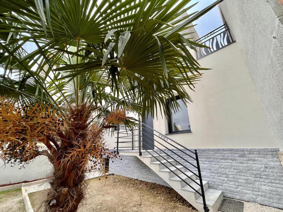 Duplex Design 6P - Acces Jardin Et Parking Gratuit Villa Malakoff Luaran gambar